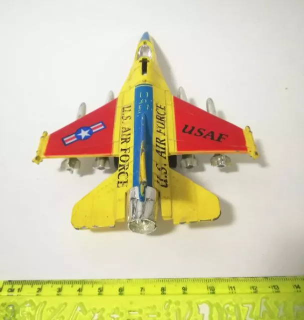 มีหลายภาพ,ของเล่นเก่า Diecast เครื่องบิน งานเหล็กผสมชิ้ส่วนพลาสติก F16 ขนาดประมาณ 16 ซม. **ไม่มีกระจกหน้า มือ2