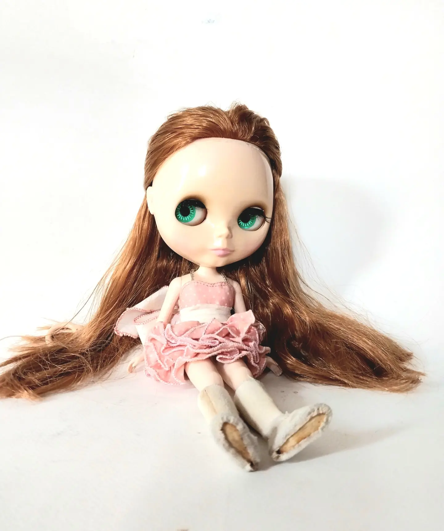 มีหลายภาพ ไม่รวมฐาน,ตุ๊กตาบลายธ์ Hasbro Tomy China 2006 รองเท้าบู๊ธผ้า ลายหลุดหมดแล้ว ไม่มีพื้นร้องเท้า ราคา 1,800 .- ส่ง 40.-