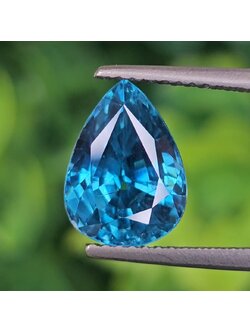 พลอย เพทาย (Zircon) 5.55 กะรัต (Cts.) พลอยแท้ อัญมณีมงคลประจําวันเกิด เครื่องประดับพลอย