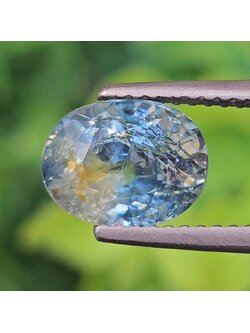 พลอย ไพลิน Blue Sapphire 2.70 กะรัต (Cts.) ดิบ Unheated พลอยแท้ อัญมณีมงคลประจําวันเกิด เครื่องประดับพลอย