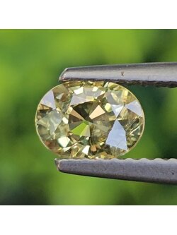 พลอย บุษราคัม Yellow Sapphire 0.87 กะรัต (Cts.) ดิบ (Unheated)พลอยแท้ อัญมณีมงคลประจําวันเกิด เครื่องประดับพลอย