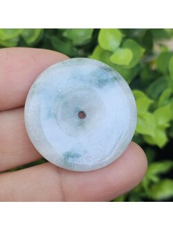 หยก พม่า แท้ Jade จี้โดนัทหยก (Bi-dise jadeite) พม่า (Myanmar) 49.28 กะรัต (Cts.)