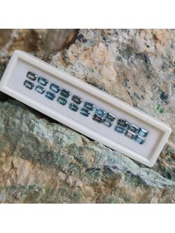 พลอย เพทาย Natural Zircon 26 เม็ด 20.60 กะรัต (Cts.) พลอยแท้ อัญมณีมงคลประจําวันเกิด เครื่องประดับพลอย