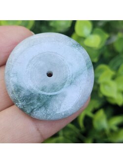 หยก พม่า แท้ Jade จี้โดนัทหยก (Bi-dise jadeite) พม่า (Myanmar) 71.53 กะรัต (Cts.)