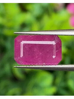 พลอย ทับทิม พม่า (Burmese Ruby Sapphire) 1.90 กะรัต พลอยแท้ อัญมณีมงคลประจําวันเกิด เครื่องประดับพลอย