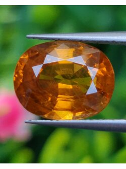 พลอย บุษราคัม Yellow Sapphire 5.10 กะรัต (Cts.) พลอยแท้ อัญมณีมงคลประจําวันเกิด เครื่องประดับพลอย