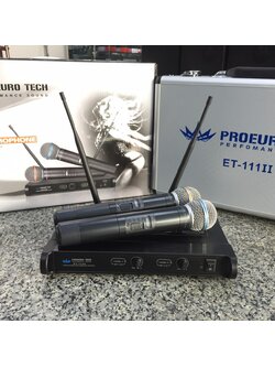 PROEUROTECH ET-111II ไมค์ลอยมือถือคู่UHF