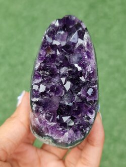 ก้อน ผลึก อเมทิส จีโอด Amethyst Geode 274 กรัม (grams.) พลอยแท้ อัญมณีมงคลประจําวันเกิด เครื่องประดับพลอย