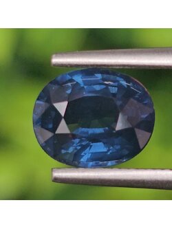 พลอย ไพลิน blue sapphire 2.25 กะรัต (Cts.) พลอยแท้ อัญมณีมงคลประจําวันเกิด เครื่องประดับพลอย