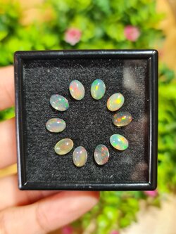 พลอย โอปอล Opal 6.43 กะรัต (Cts.) 10 เม็ด (Pcs.) พลอยแท้ อัญมณีมงคลประจําวันเกิด เครื่องประดับพลอย