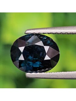 พลอย แซปไฟร์สีน้ำเงินอมเขียว Teal Sapphire 2.57 กะรัต (Cts.) ดิบ Unheated พลอยแท้ อัญมณีมงคลประจําวันเกิด เครื่องประดับพลอย