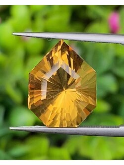 พลอย ซิทริน Citrine 9.55 กะรัต (Cts.) พลอยแท้ อัญมณีมงคลประจําวันเกิด เครื่องประดับพลอย