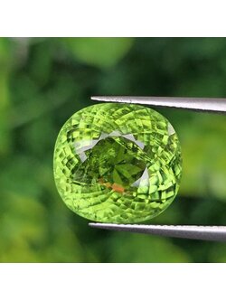 พลอย พาไรบ้า ทัวร์มาลีน Paraiba Tourmaline 11.02 กะรัต (Cts.) *สีพิเศษ เขียวนีออน neon green พร้อมใบเซอร์ พลอยแท้อัญมณีมงคล ประจําวันเกิด เครื่องประดับพลอย