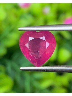 พลอย ทับทิม (Ruby Sapphire) 3.24 กะรัต (Cts.) พลอยแท้ อัญมณีมงคลประจําวันเกิด เครื่องประดับพลอย