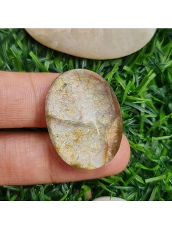 โป่งข่าม ควอตซ์ Rutilated Quartz 61.87 กะรัต Cts. พลอยแท้ อัญมณีมงคลประจําวันเกิด เครื่องประดับพลอย