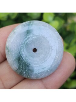 หยก พม่า แท้ Jade จี้โดนัทหยก (Bi-dise jadeite) พม่า (Myanmar) 74.33 กะรัต (Cts.)