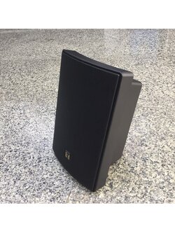 TOA Q-BS-1030BL ตู้ลำโพงแขวน 2-way bass-reflex system 30 W 8 Ω