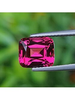 พลอย อุมบาไลต์ การ์เน็ต Umbalite Garnet 3.97 กะรัต (Cts.) ดิบ Unheated พร้อมใบเซอร์ พลอยแท้ อัญมณีมงคลประจําวันเกิด เครื่องประดับพลอย