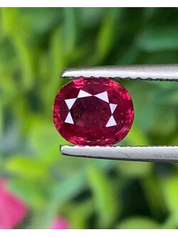 พลอย ทับทิม Ruby sapphire 1.03 กะรัต (Cts) *สีพิเศษแดงเลือดนก (Pigeon Blood Red)* พร้อมใบเซอร์ (With Certificate) พลอยแท้ อัญมณีมงคลประจําวันเกิด เครื่องประดับพลอย