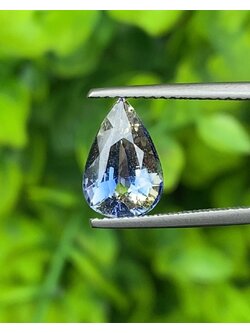 พลอย แซฟไฟร์ 2 สี Bi Color Sapphire 2.53 กะรัต (Cts.) พลอยแท้ อัญมณีมงคลประจําวันเกิด เครื่องประดับพลอย