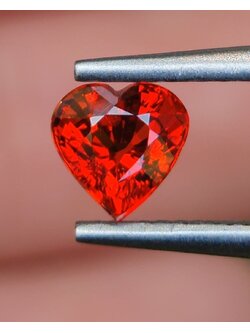 พลอย ทับทิม ซองเจีย Songea Ruby Sapphire 0.75 กะรัต (Cts.) พลอยแท้ อัญมณีมงคลประจําวันเกิด เครื่องประดับพลอย