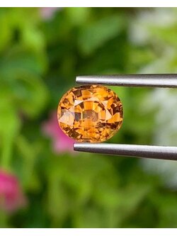 พลอย เพทาย (Zircon) 1.77 กะรัต (Cts.) พลอยแท้ อัญมณีมงคลประจําวันเกิด เครื่องประดับพลอย