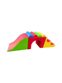 เครื่องเล่นเบาะนุ่มนิ่ม ไต่เขาหนูน้อย