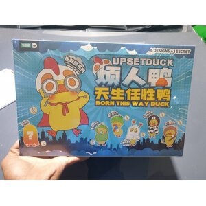 ของเล่น Arttoys โมเดล