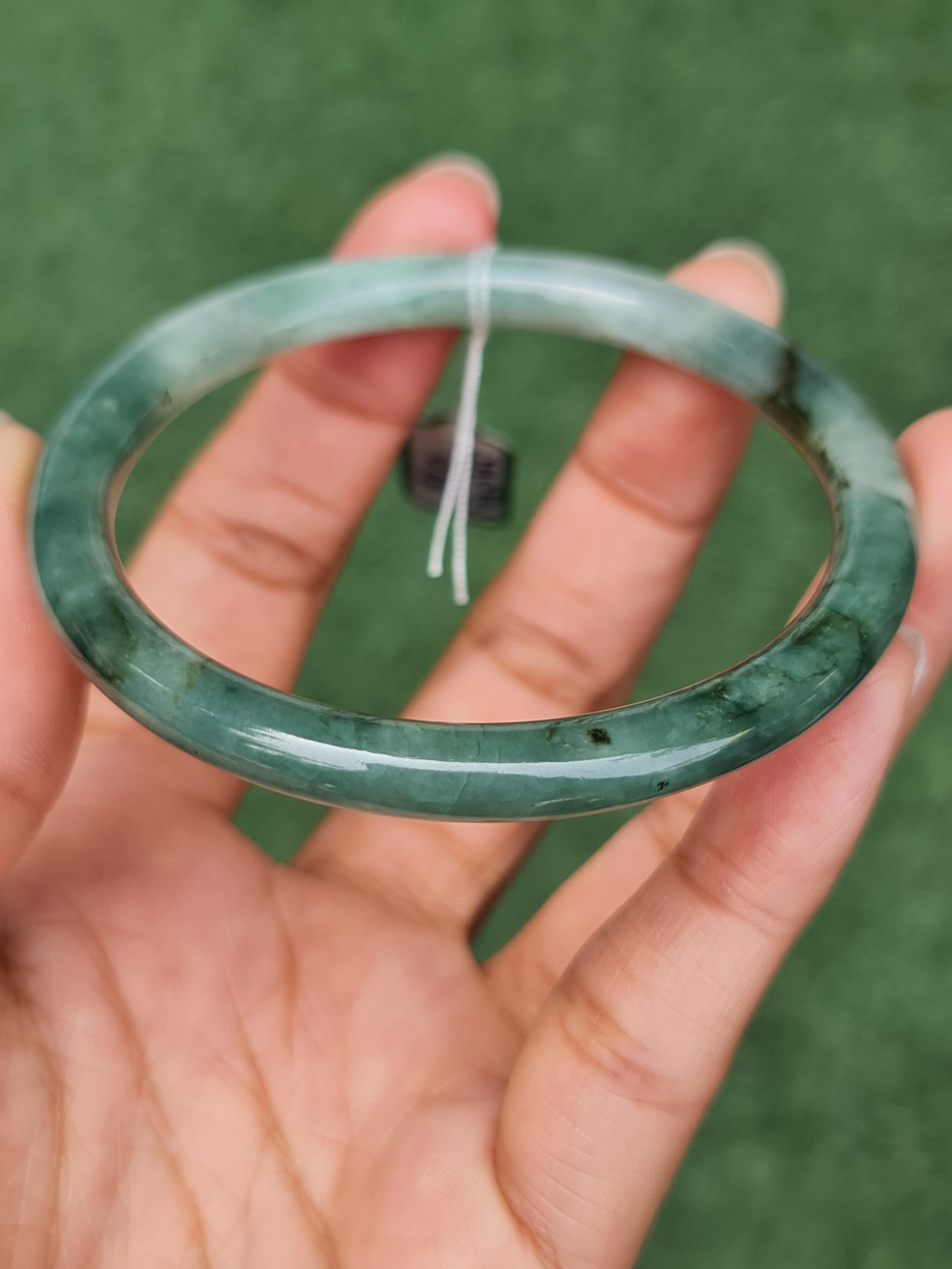 JB0703-013 หยก พม่า แท้ Jade กำไลหยก (Jadeite bracelet) พม่า (Myanmar) 59.3 มม.