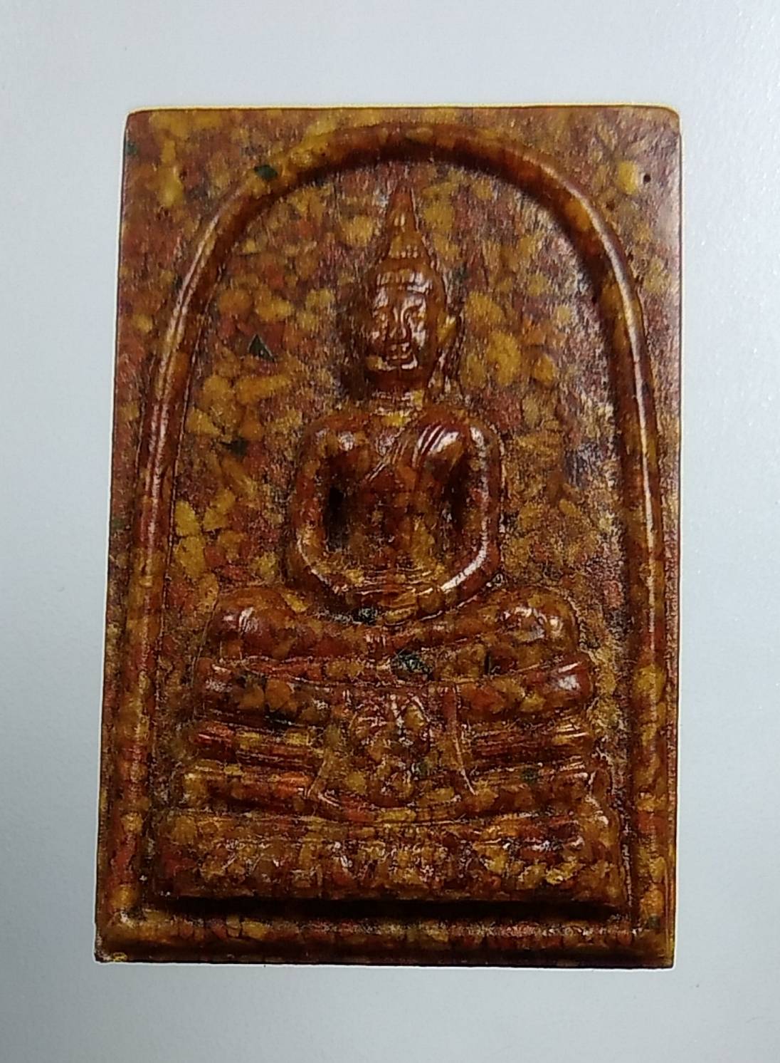 ก091 พระผงกระเบื้องหลังคาโบสถ์ (หลวงพ่อโสธร) วัดโสธรวรารามวรวิหาร ปี2538