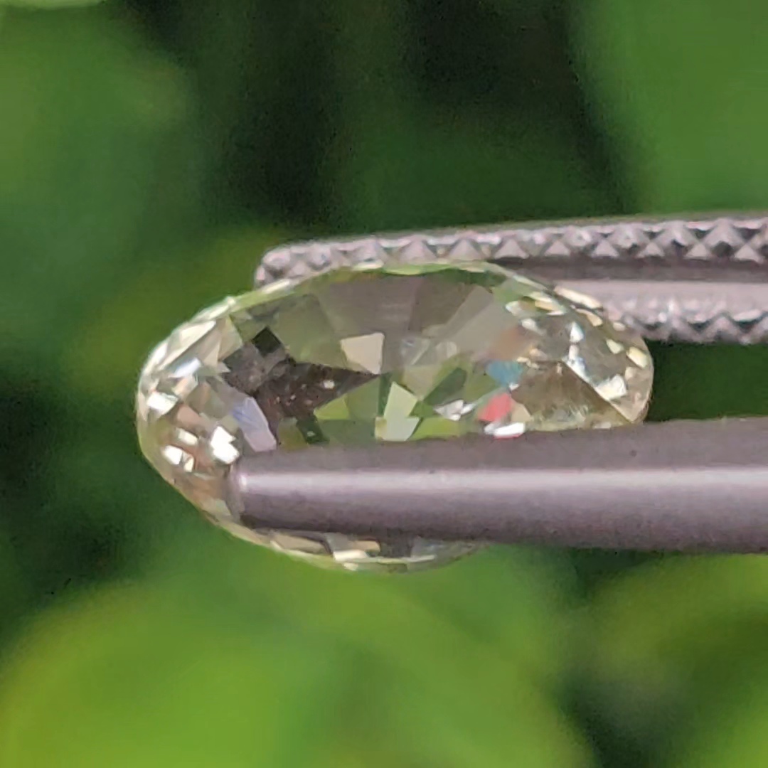 พลอย บุษราคัม yellow sapphire 3.17 กะรัต (Cts.) ดิบ (Unheated) พร้อมใบเซอร์ พลอยแท้ อัญมณีมงคลประจําวันเกิด เครื่องประดับพลอย