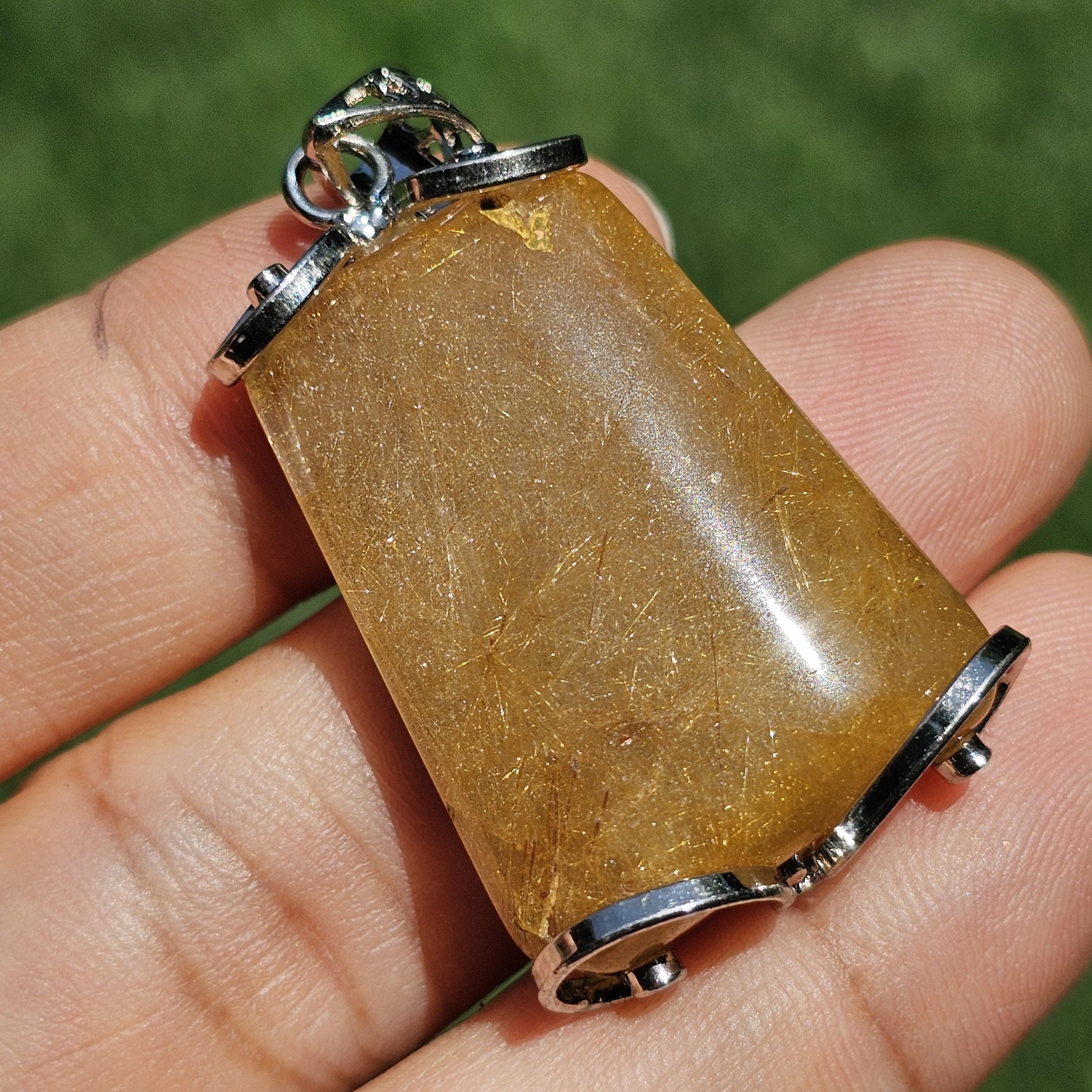 จี้ไหมทอง (Golden Rutilated Quartz) 52.98 กะรัต Cts. พลอยแท้ อัญมณีมงคลประจําวันเกิด เครื่องประดับพลอย