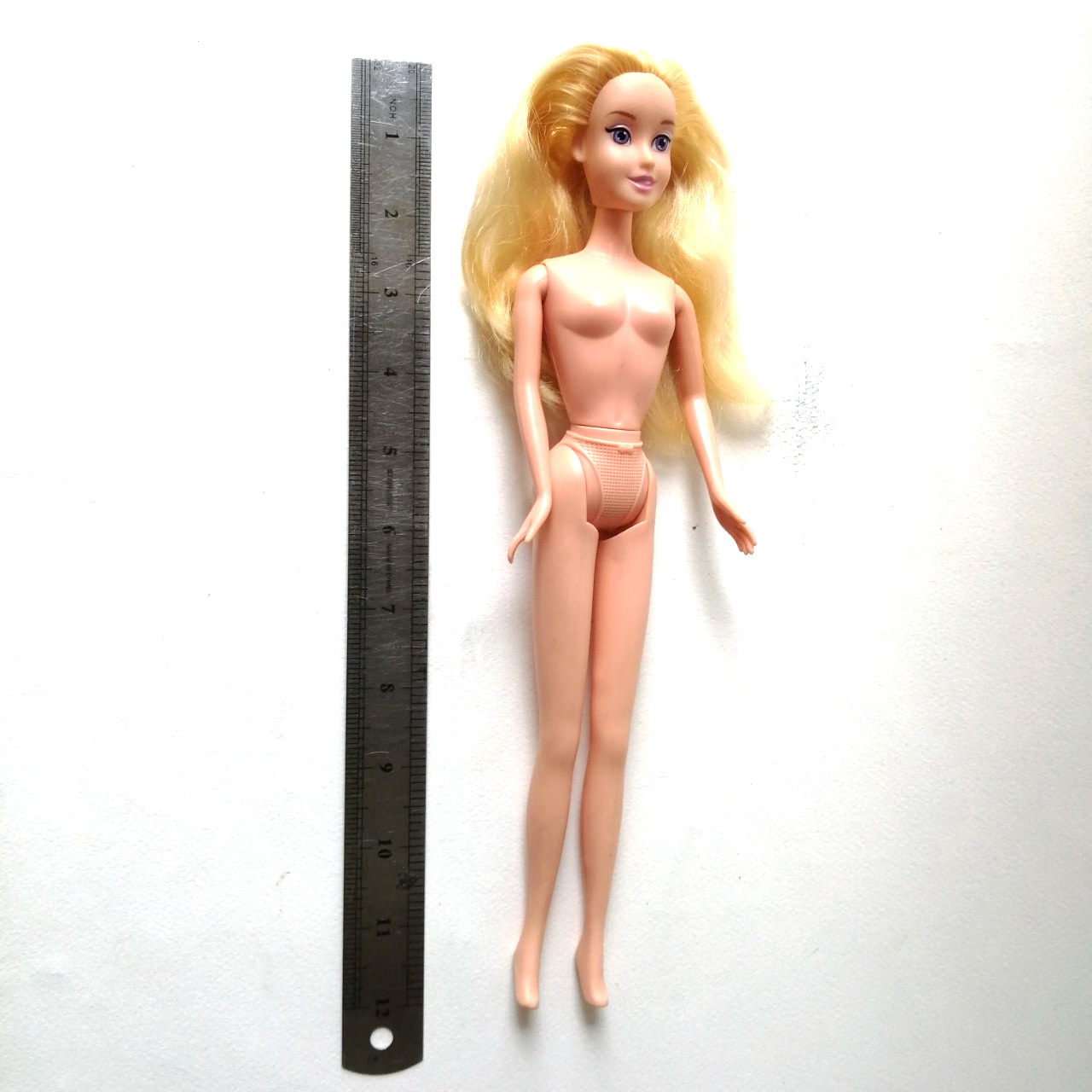 ของเล่น ของสะสม ตุ๊กตาเจ้าหญิงดิสนีย์ Disney Princess จาก แบรนด์ซิมบ้า ทอยส์ Simba Toys Doll หน้าสวย ผมทอง ปักไม่เต็มหัว สภาพดี ขายางพับงอได้