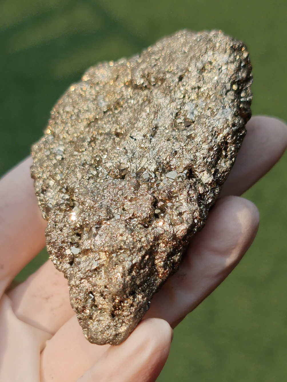 ก้อนผลึก ไพไรท์ Raw Rough Pyrite 255 กรัม (Grams) พลอยแท้ อัญมณีมงคลประจําวันเกิด เครื่องประดับพลอย