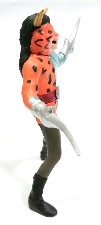 กาชาปอง ฮาซามิ จากัวร์(เสือดาวกรรไกร)สัตว์ประหลาดตัวแรก จากซีรีย์ คาเมนไรเดอร์ วี3 เป็น กาชาปอง สูง10 ซม. สภาพดี เก่าเก็บ