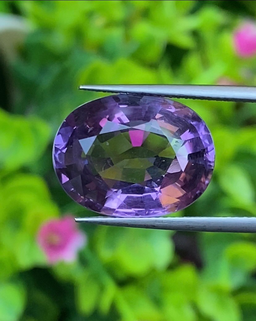 พลอย อเมทิส Amethyst 11.43 กะรัต (Cts.) พลอยแท้ อัญมณีมงคลประจําวันเกิด เครื่องประดับพลอย