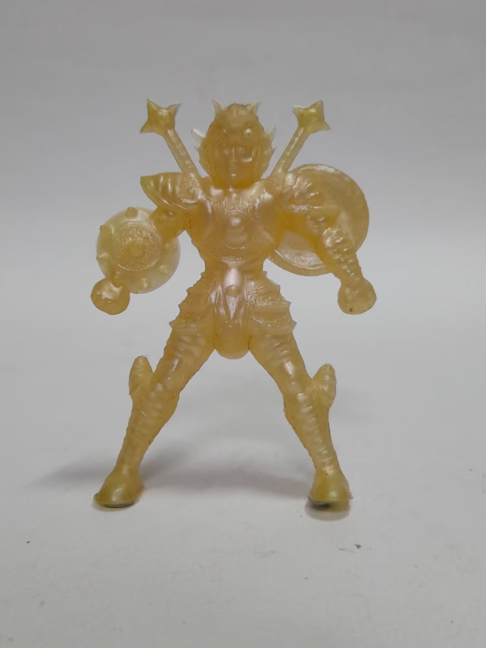 ตุ๊กตาแอ๊นท์ ขนาด 3 นิ้ว ยางขุ่นสีมุก โกลด์เซนด์ไลบร้า โดโก มือสองสภาพดี หายาก