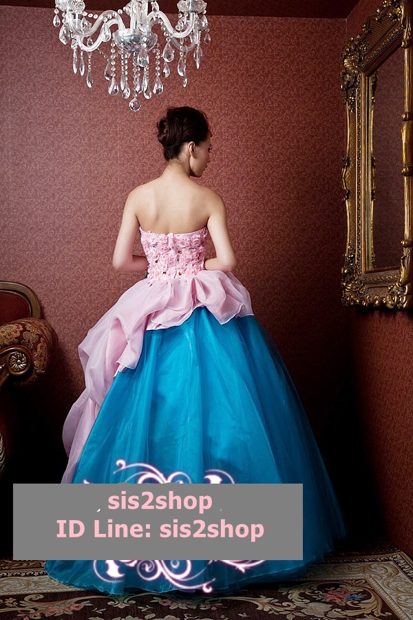 พร้อมเช่า ชุดแฟนซี ชุดราตรียาว สีฟ้า แต่งผ้าลูกไม้สีชมพูหวาน จับจีบกระตุกอย่างหรู