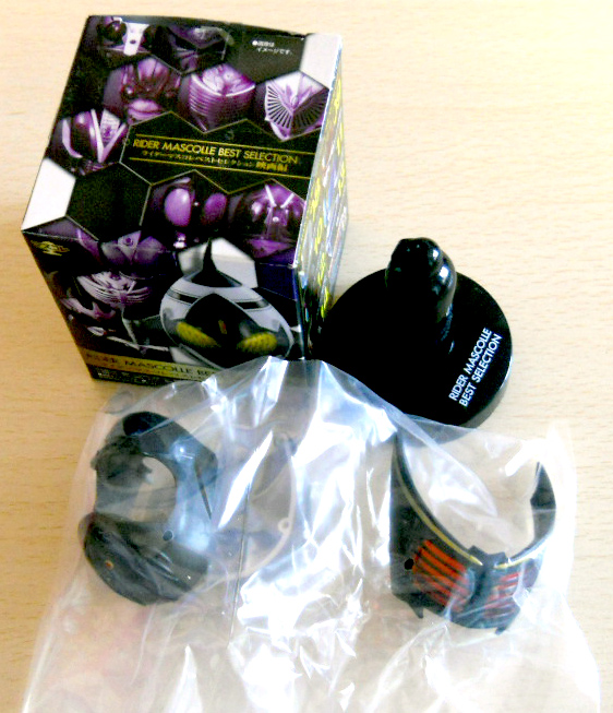 RIDER MASCOLLE BEST SELECTION, RYUKA,(SERIES MASKED RIDERR RYUKI) ของเล่น ของสะสม หัวมาร์คไรเดอร์ ริวกะ (ริวคิ ซีรี่ย์) 1:6/Sell toy-collectible rider mask, Ryuga (Ryuki Series), size 1:6
