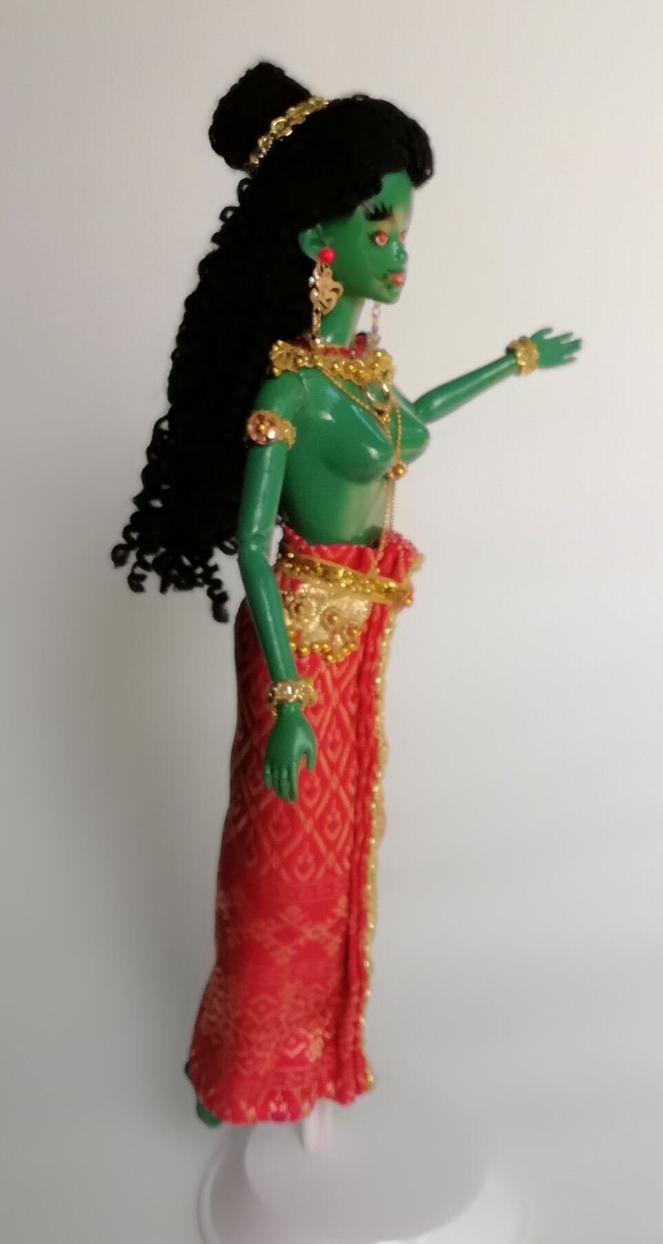 Very special offer, the only 1 piece Handmade custom joint doll, 12" as a giant from Thai Drama"Sang Thong", she is"Ms.Panthurat". She disguised herself to a female human and adobted a child.Once he acknowledged that his mother wa