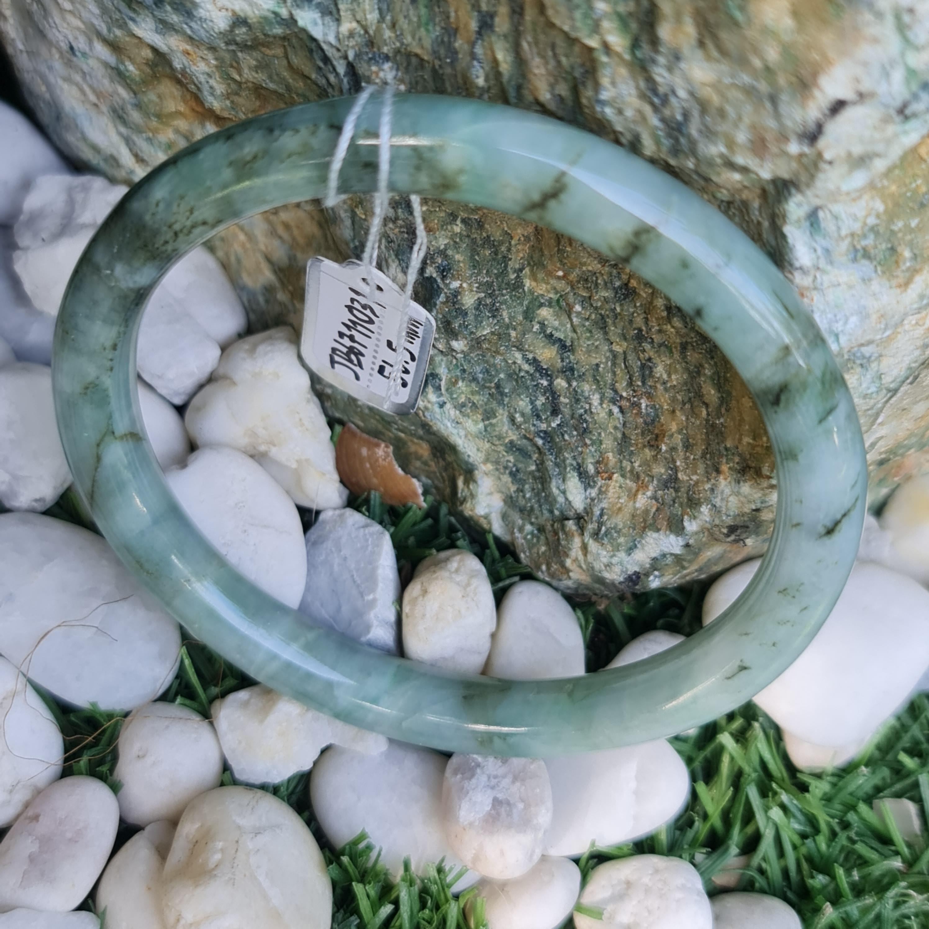 JB6711031 หยก พม่า แท้ Jade กำไลหยก 56.5 มม. (Jadeite bracelet) พม่า (Myanmar)