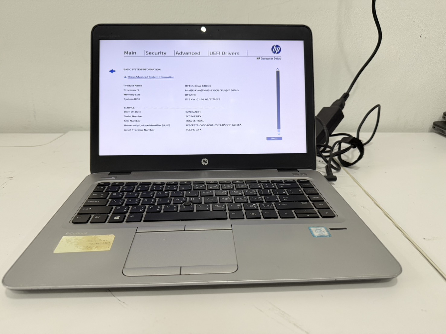 Notebook HP EliteBook 840 G4 (i5-7300U/8GB/M.2 256GB) ไม่มี Adapter แบต 75% แบตเสื่อม จอ Bright ขอบยางเสื่อม