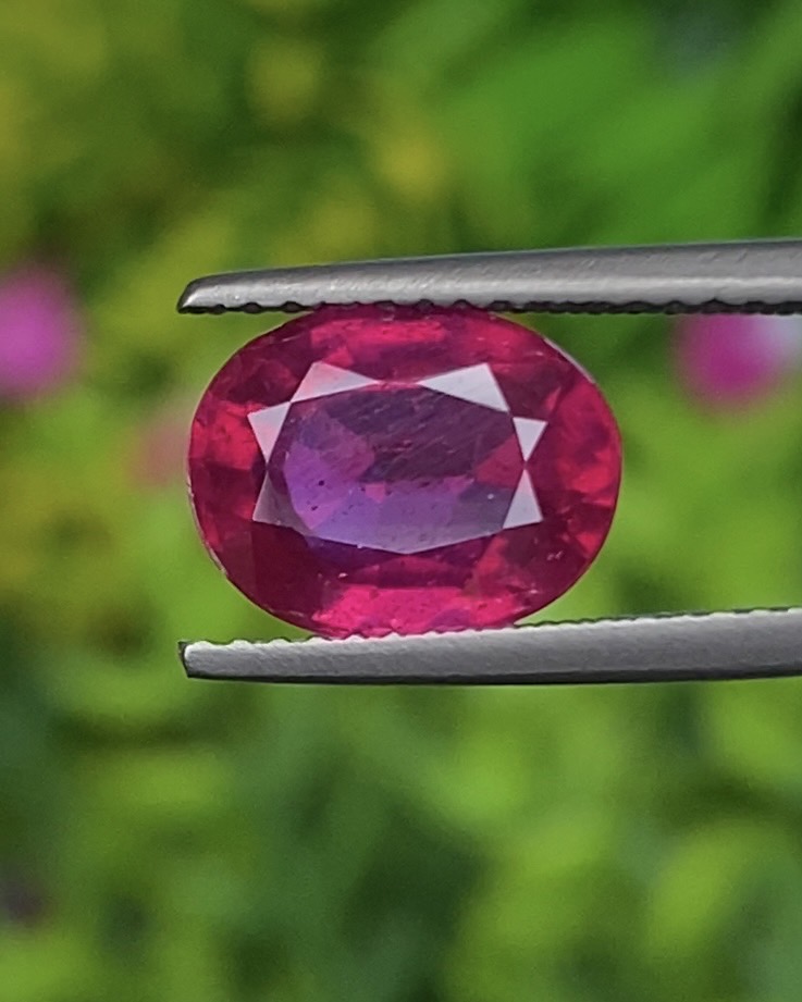 พลอย ทับทิม (Ruby Sapphire) 3.54 กะรัต (Cts.) พลอยแท้ อัญมณีมงคลประจําวันเกิด เครื่องประดับพลอย