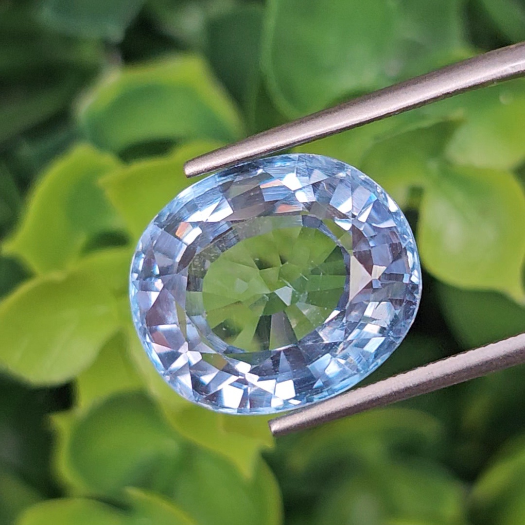 พลอย บลู โทแพซ (Blue Topaz) 17.00 กะรัต (Cts.) พลอยแท้ อัญมณีมงคลประจําวันเกิด เครื่องประดับพลอย