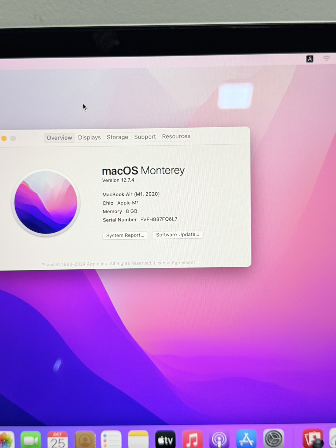 Apple Macbook Air 2020(M1/8GB/256GB)+Adapter จอมีรอยคีย์บอร์ด เครื่องบุบตรงมุมนิดนึง