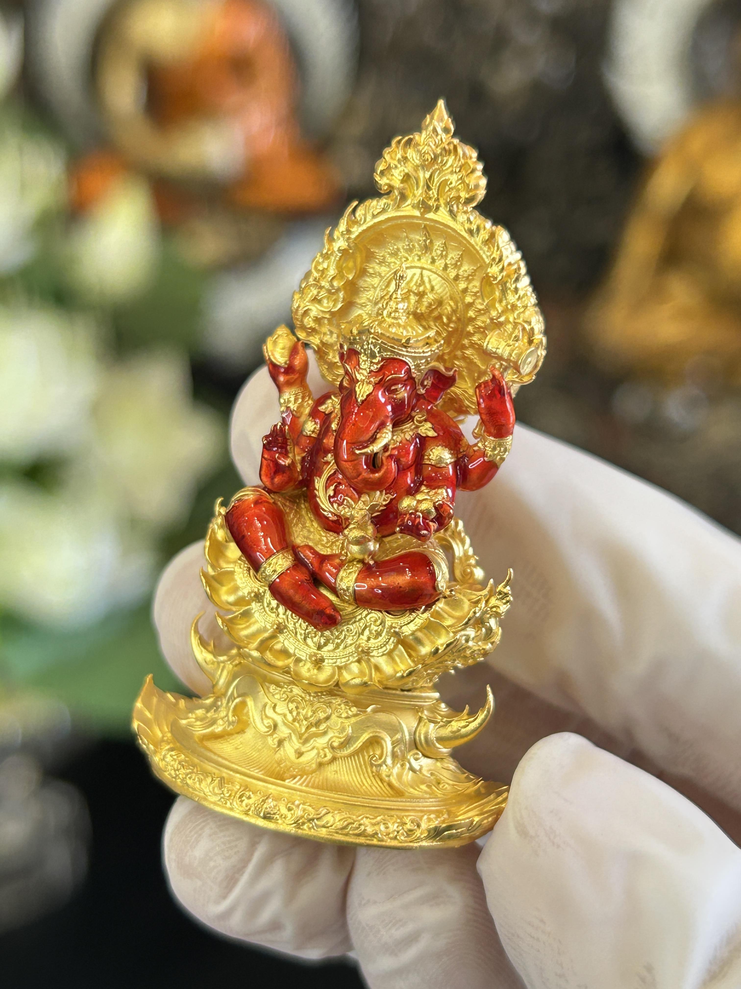 พระพิฆเนศรุ่นสุขสำเร็จนิรันดร์ เนื้อบรอนซ์ชุบทองลงยาแดง