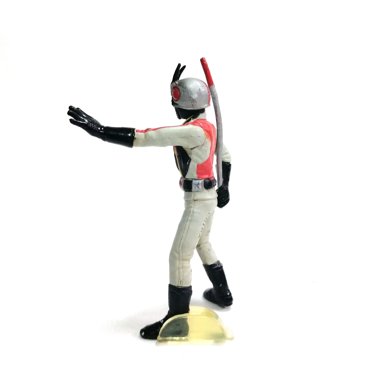 ขนาด3นิ้ว ***มีรอยกาวบางส่วน กาชาปอง ไรเดอร์เอ๊กซ์ ชุดแรก ขนาดตามรูป มือสองของครบ มีฐานน้ำแข็ง