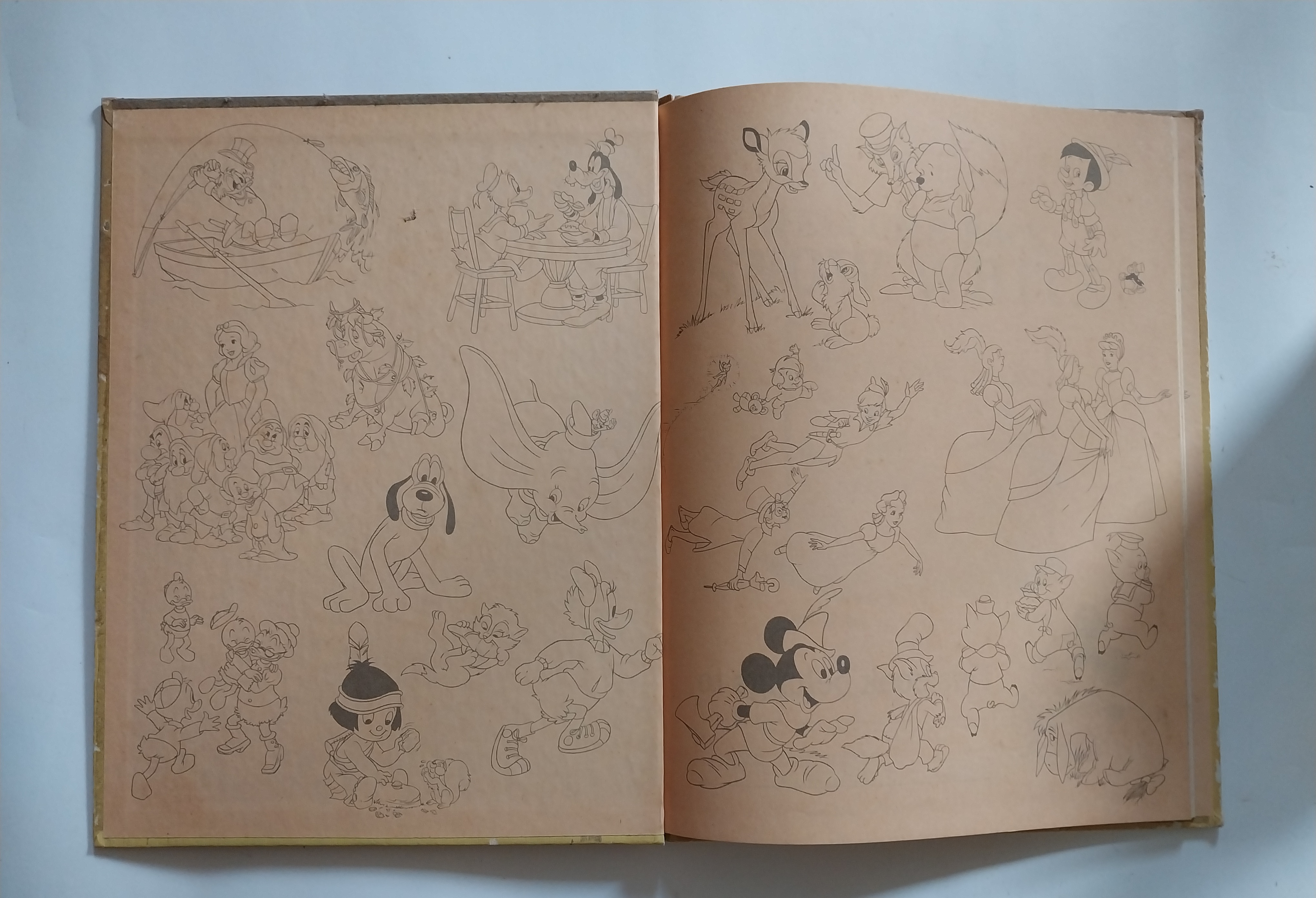 หนังสือนิทานเก่าจาก Walt's Disney ฉบับภาษาอังกฤษ สโนว์ไวท์, Welcome Back Snow White,A Walt Disney Beginning Reader ,A Bantam Book