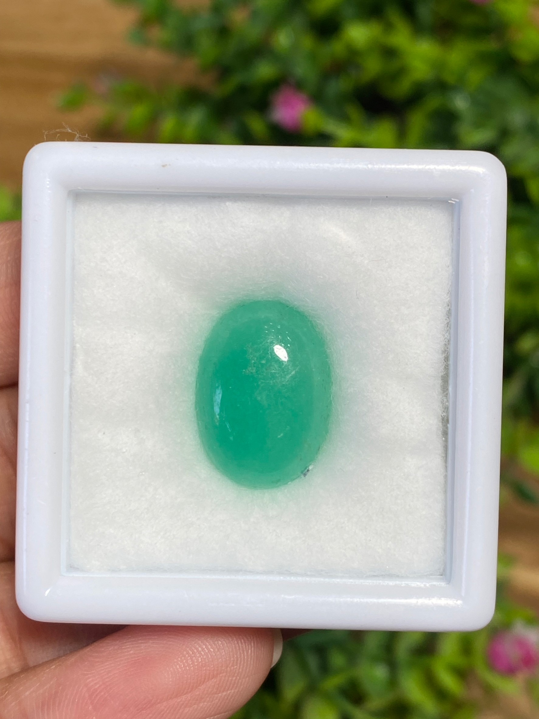 พลอย มรกต โคลัมเบีย Colombian Emerald 9.81 กะรัต (Cts.) พร้อมใบเซอร์ พลอยแท้ อัญมณีมงคลประจําวันเกิด เครื่องประดับพลอย