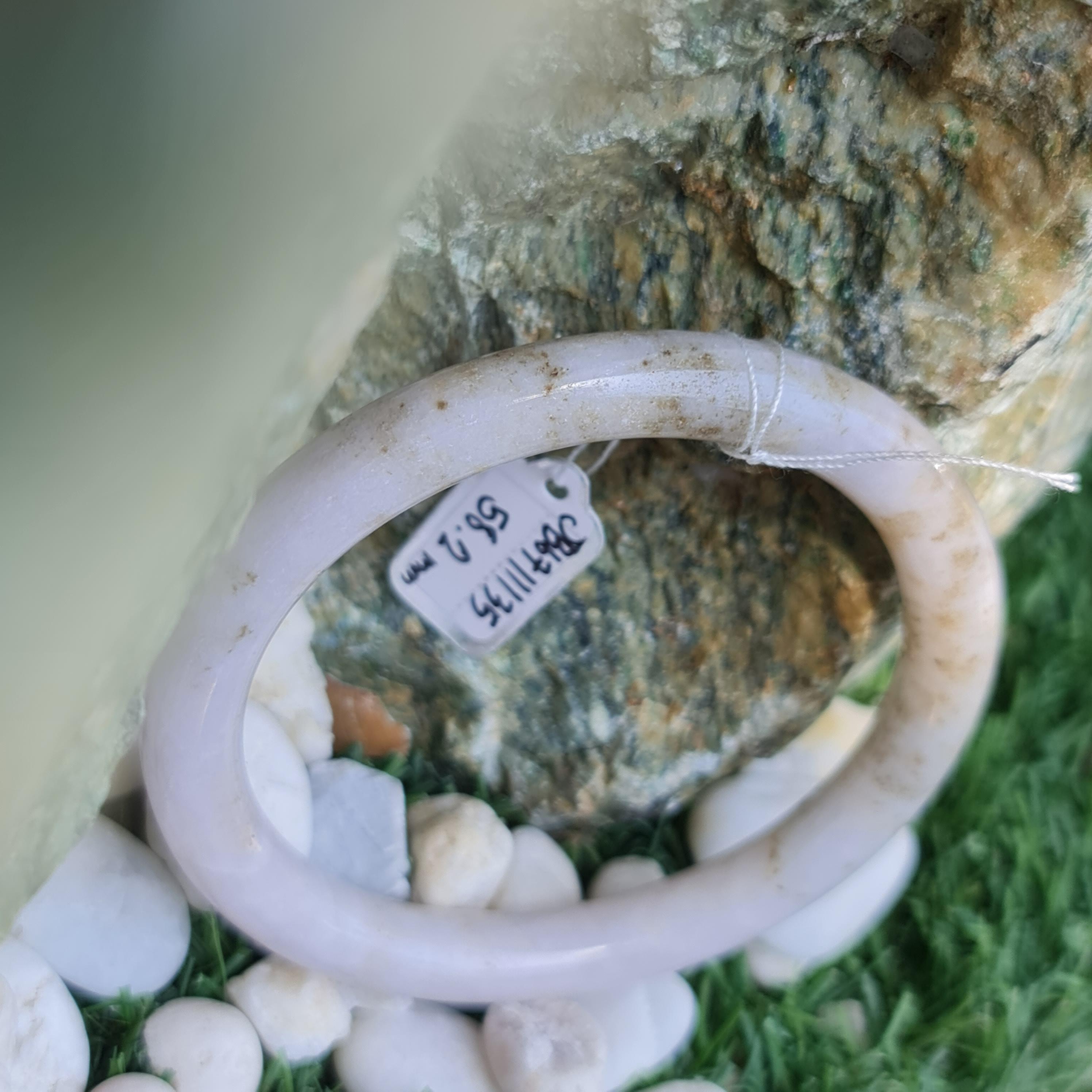 JB6711135 หยก พม่า แท้ Jade กำไลหยก 58.2 มม. (Jadeite bracelet) พม่า (Myanmar)